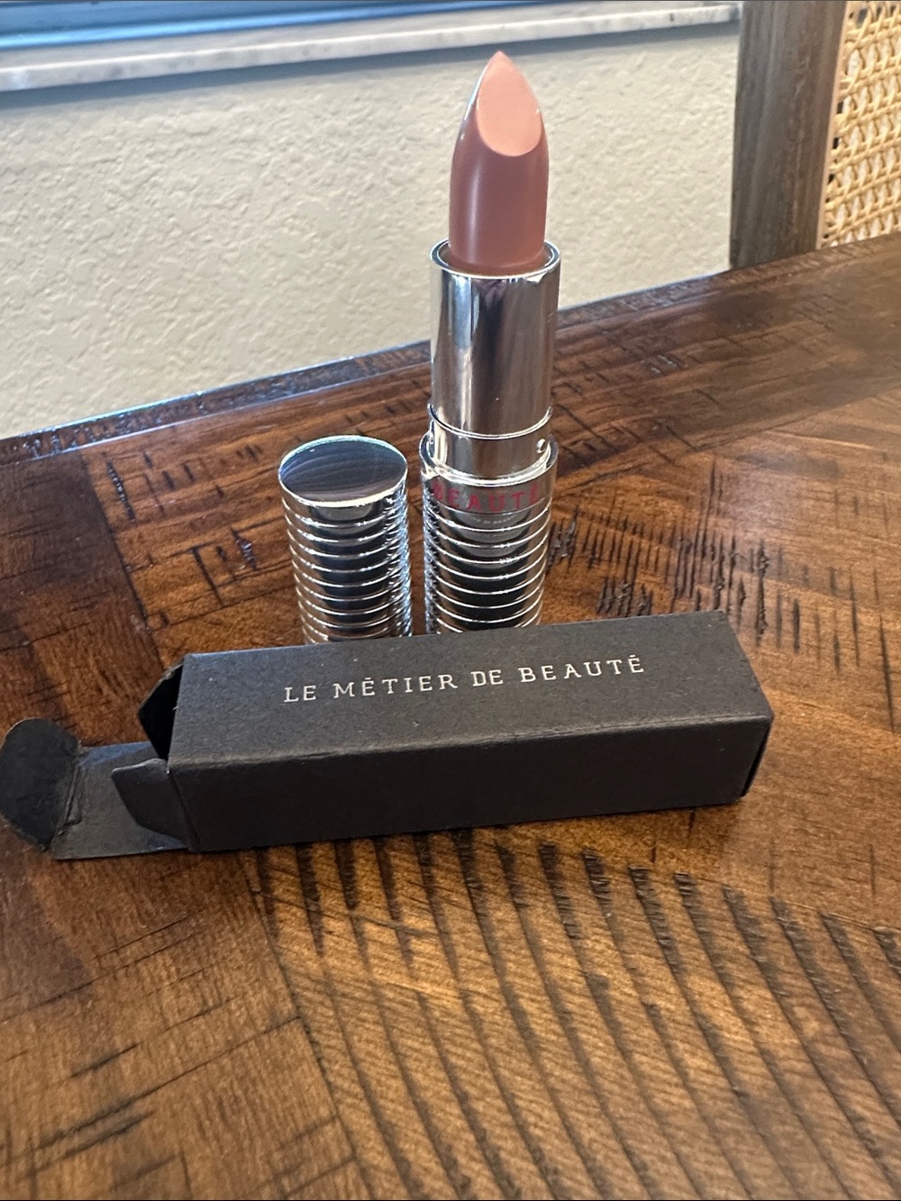 Le Métier de Beauté Nude Pink Lipstick in Silver Tube